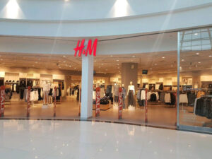 ТАСС: на месте магазинов H&#038;M откроются точки российских брендов