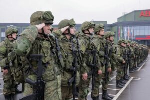 В осенний призыв россияне все еще будут получать бумажные повестки, — комитет Госдумы по обороне
