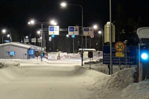 За полярным кругом. Как добраться до последнего рабочего КПП на границе с Финляндией и что там сейчас происходит