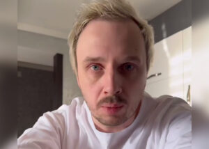 Музыканта и волонтера Just Help не пустили в Грузию. У него был ВНЖ