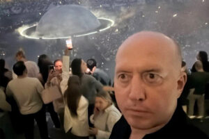 Концерты Канье Уэста всё же отменили? Или нет? А деньги вернут? Разбор «Бумаги»